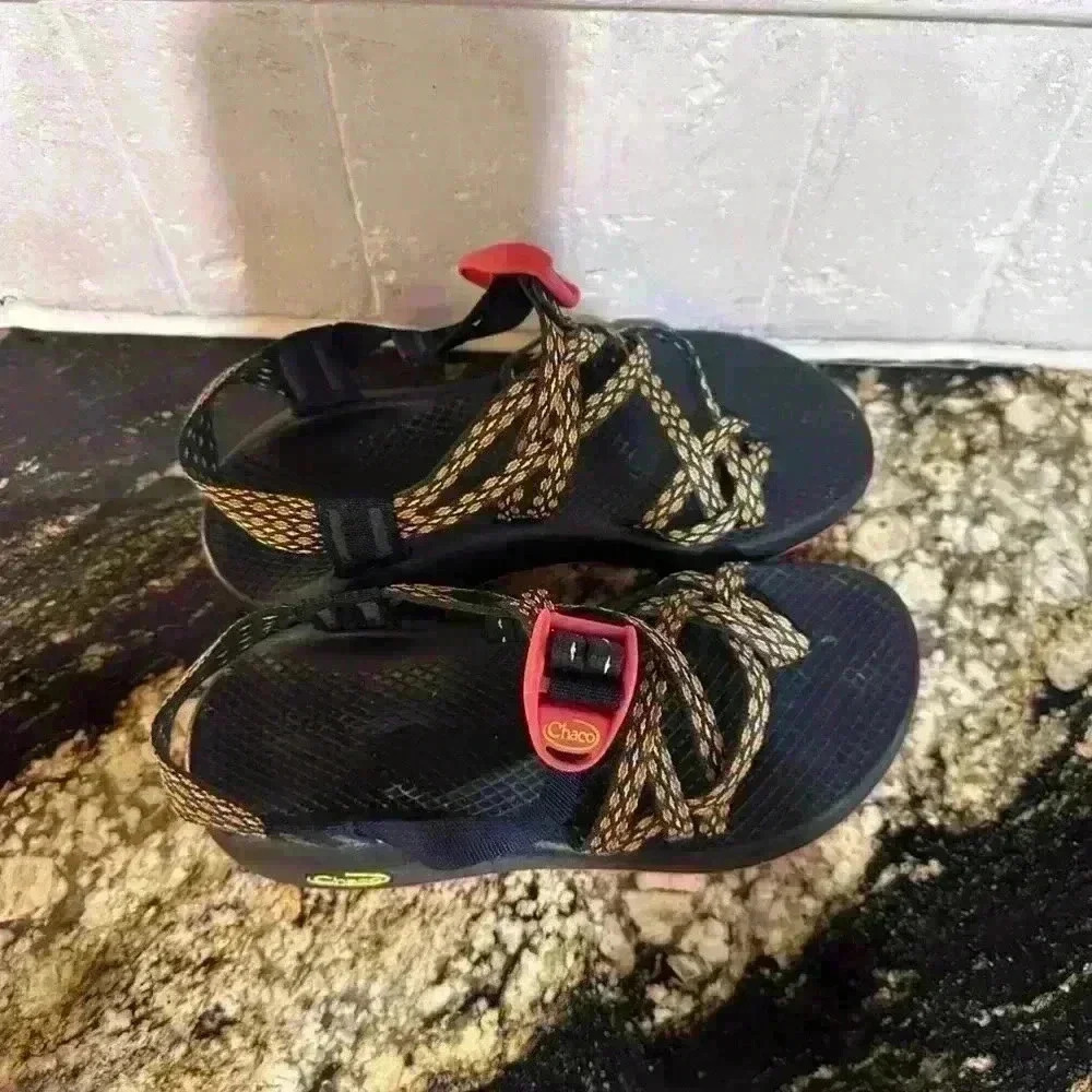 Women's Chaco Sandals - Navy/Orange - Size 6 - Picture 7 of 13